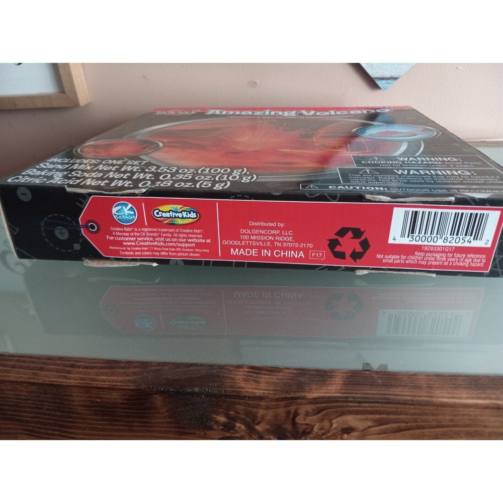 Science By Me Amazing Volcano One Set Kit NIB - Picture 5 of 5